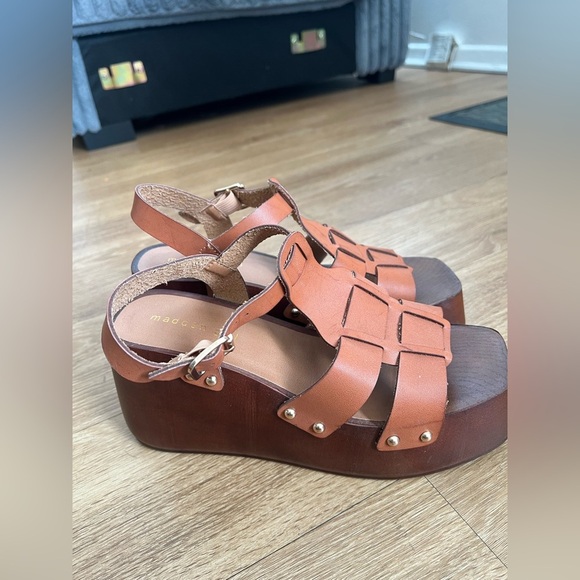 Madden Girl Shoes - MADDEN GIRL Brown Platform Sandals